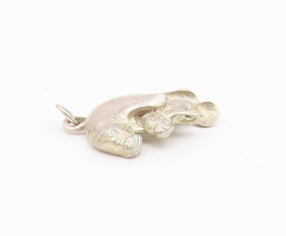 925 Sterling Silver  Vintage Carved Parent & Child Seal Love Pendant  PT21685