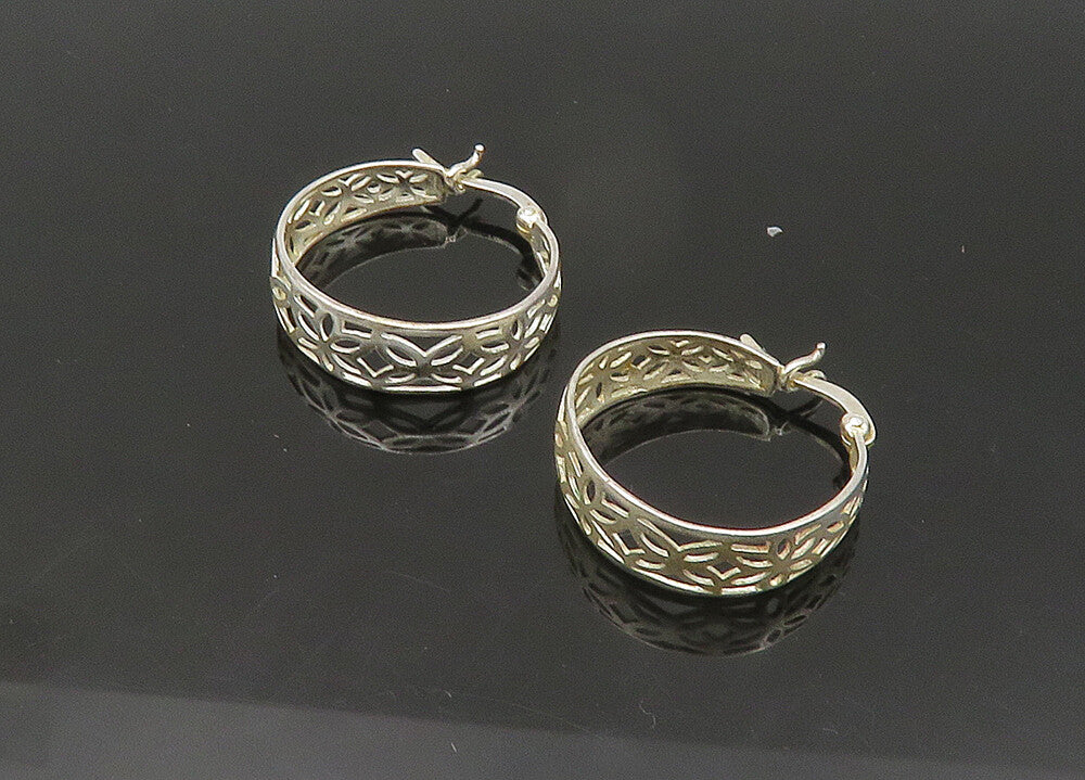 925 Sterling Silver  Vintage Shiny Floral Cutout Round Hoop Earrings  EG10742