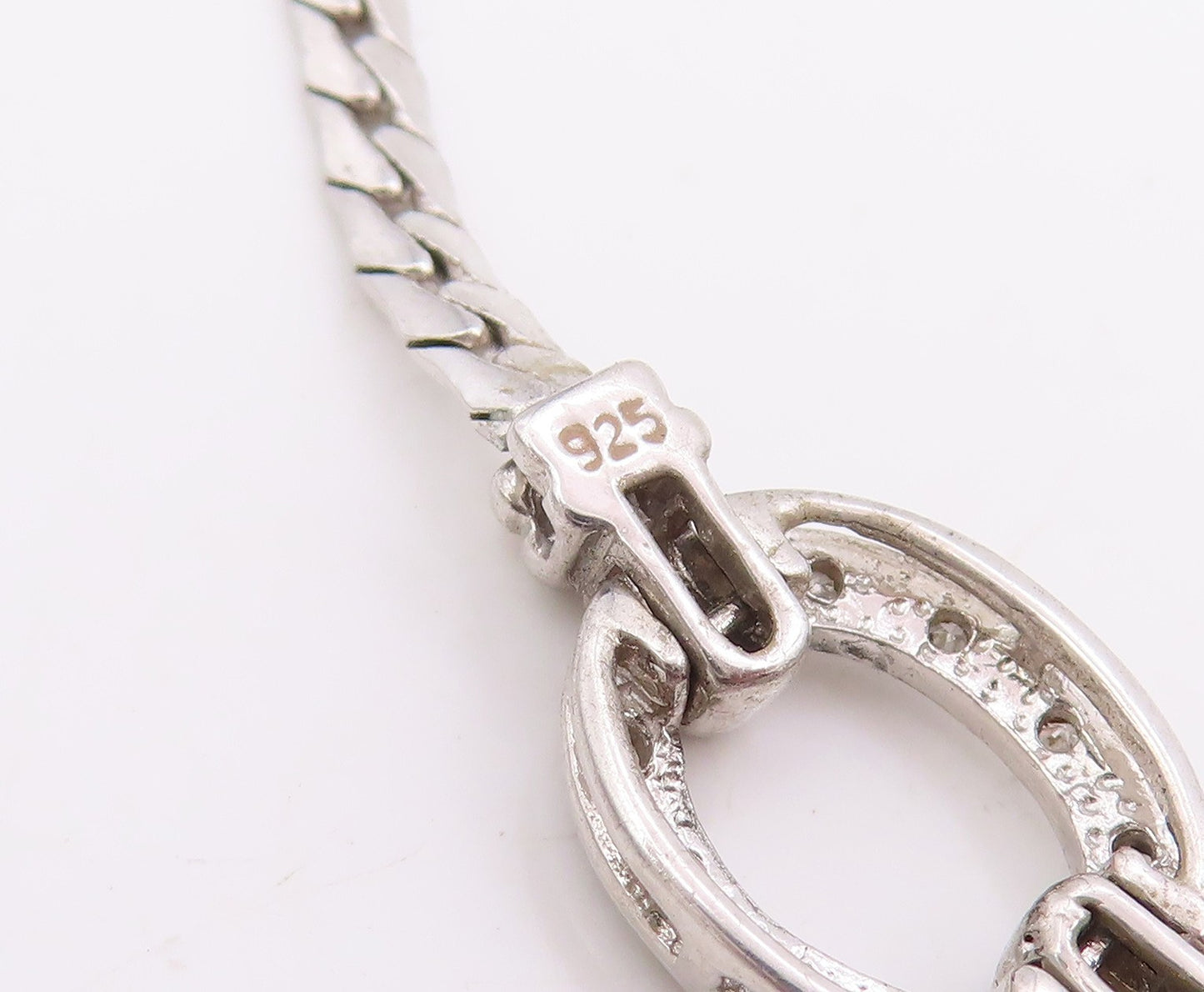 925 Sterling Silver Vintage Necklace Genuine Diamonds Elegant Oval Link  NE4755