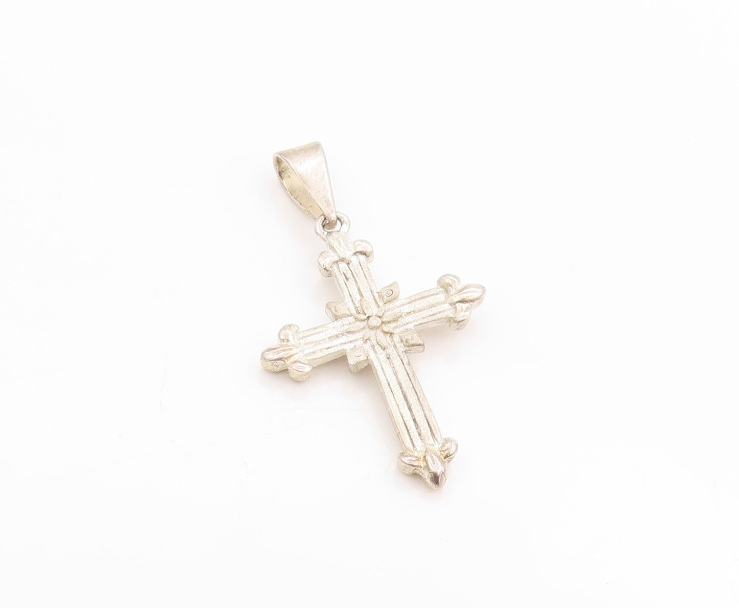 925 Sterling Silver Vintage Pendant Timeless Faith Religious Cross Charm PT24892