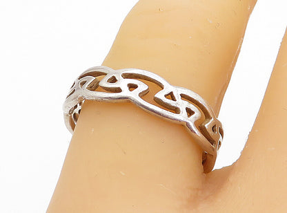 925 Sterling Silver  Vintage Shiny Celtic Knot Pattern Band Ring Sz 8.5 RG3549