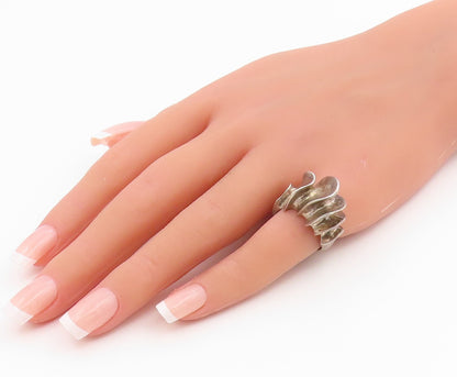 925 Sterling Silver Vintage Ring Brutalist Wavy Ribbed Dome Band  Sz 6  RG35393