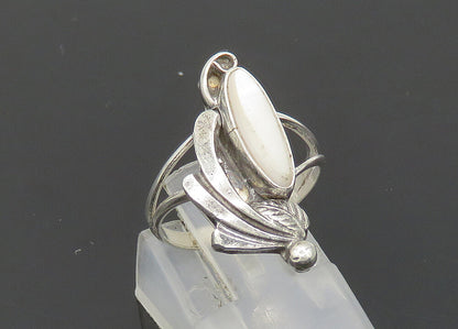 NAVAJO 925 Silver  Vintage Mother Of Pearl Shiny Band Ring Sz 5.5  RG20440
