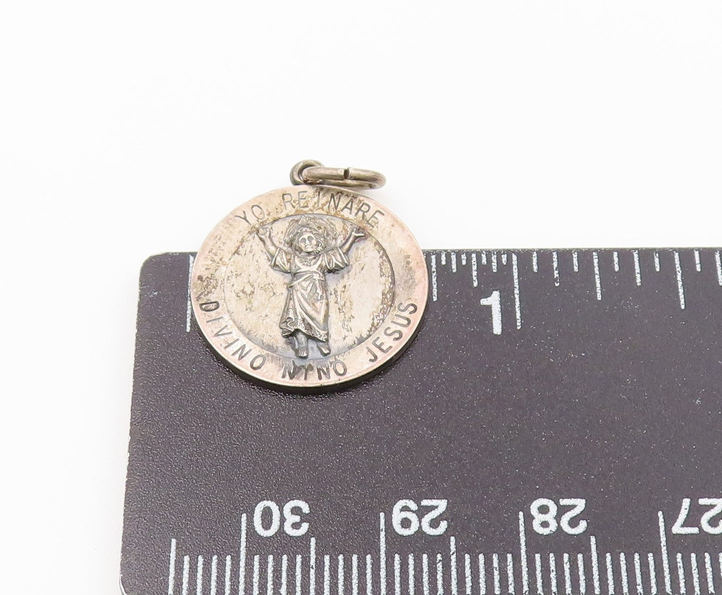 925 Sterling Silver  Vintage Petite Oxidized Jesus Religious Pendant  PT19026