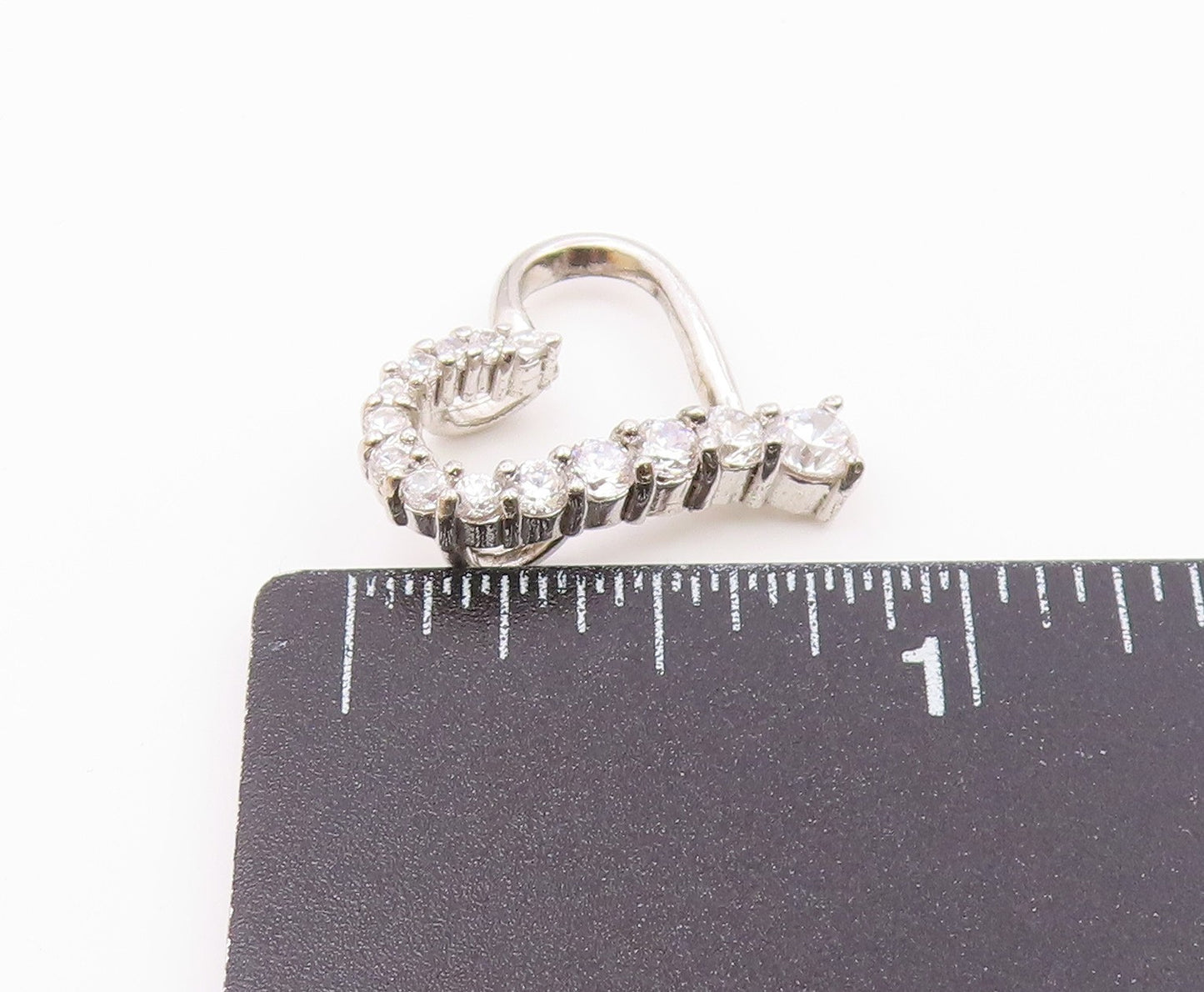 925 Sterling Silver  Vintage Shiny Cubic Zirconia Love Heart Pendant  PT16428