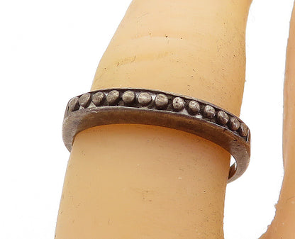 925 Sterling Silver  Vintage Dark Tone Circle Pattern Band Ring Sz 7  RG6687