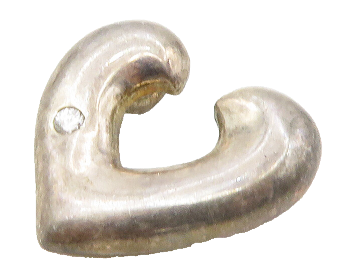 925 Silver  Vintage Petite Topaz Accent Dark Tone Love Heart Pendant  PT13115