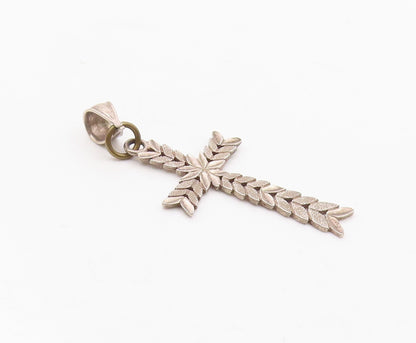925 Sterling Silver  Vintage Floral Leaf Religious Cross Pendant  PT12091
