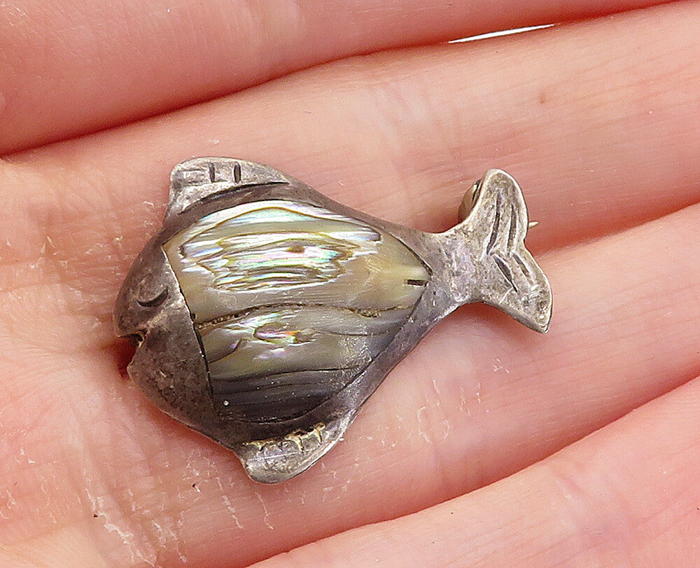 JAF TAXCO 925 Silver  Vintage Abalone Shell Fish Motif Brooch Pin  BP2822