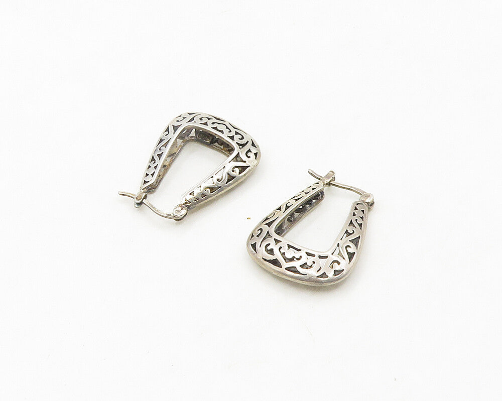 925 Sterling Silver  Vintage Shiny Heart Swirl Pattern Hoop Earrings  EG9551