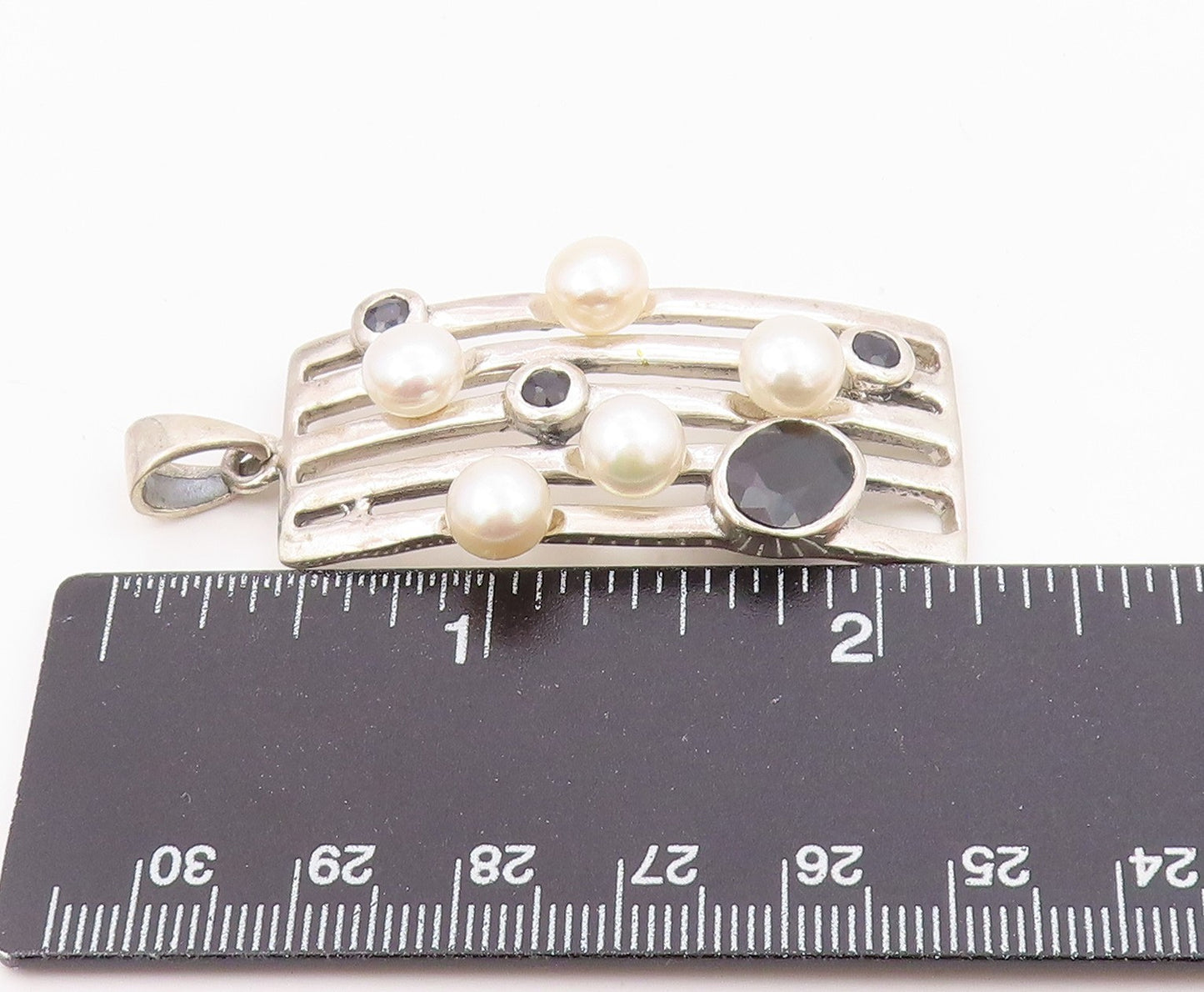 925 Silver  Vintage Cultured Pearls & Black Tourmaline Shiny Pendant  PT19610