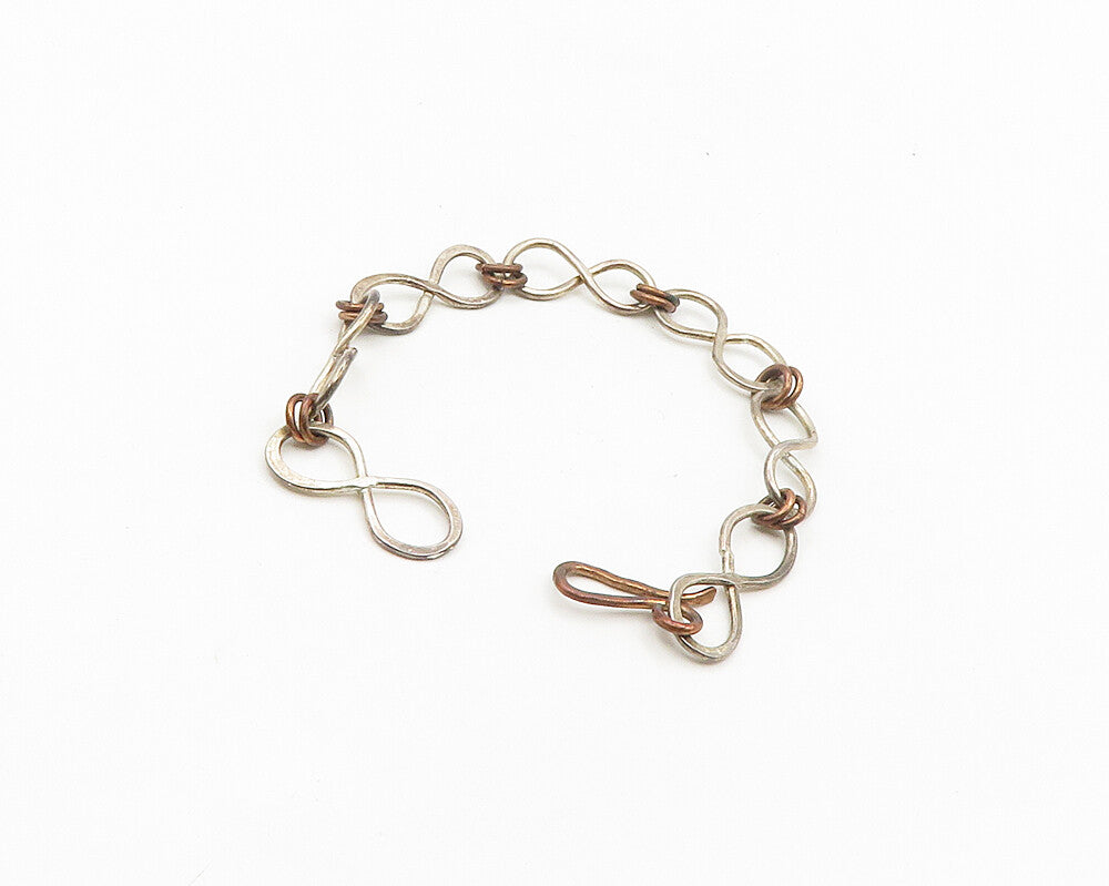 925 Sterling Silver  Vintage Two Tone Infinity Twist Chain Bracelet  BT7435