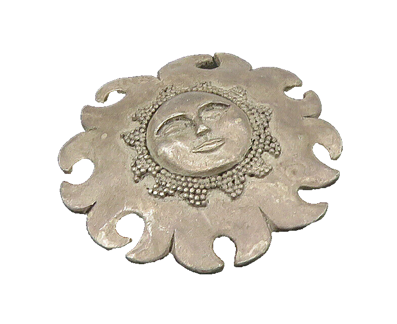 925 Sterling Silver  Vintage Shining Sun Face Motif Brooch Pin   BP8923