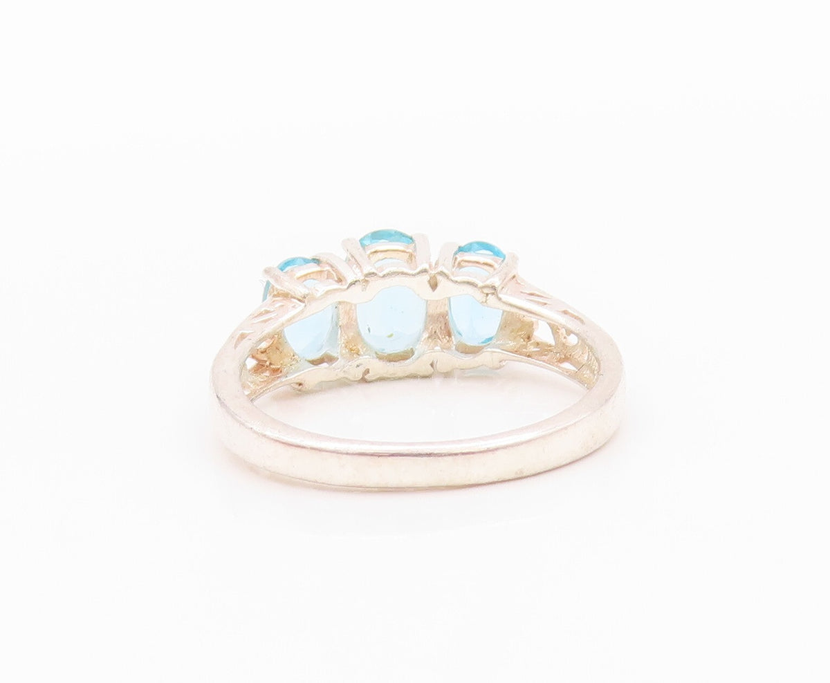 925 Sterling Silver Vintage Ring Oval Cut 3 Blue Topaz Swirls Cut  SZ 6  RG32163