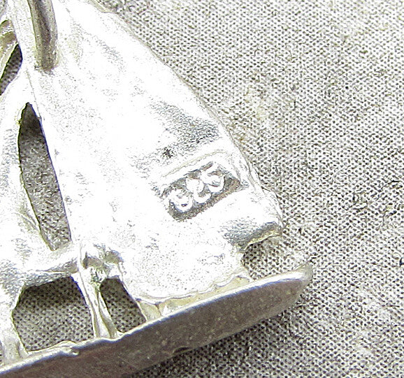 925 Sterling Silver  Vintage Etching Detail Sailing Ship Pendant  PT1340