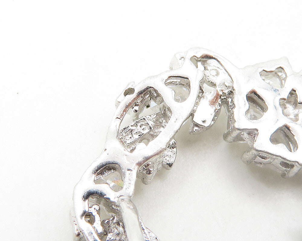 925 Sterling Silver  Sparkling Cubic Zirconia Floral Wreath Pendant  PT15154