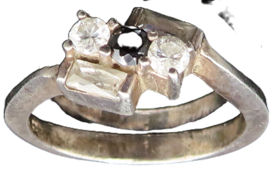 925 Silver  Vintage Dainty Cubic Zirconia & Spinel Bypass Ring Sz 5.5  RG24919
