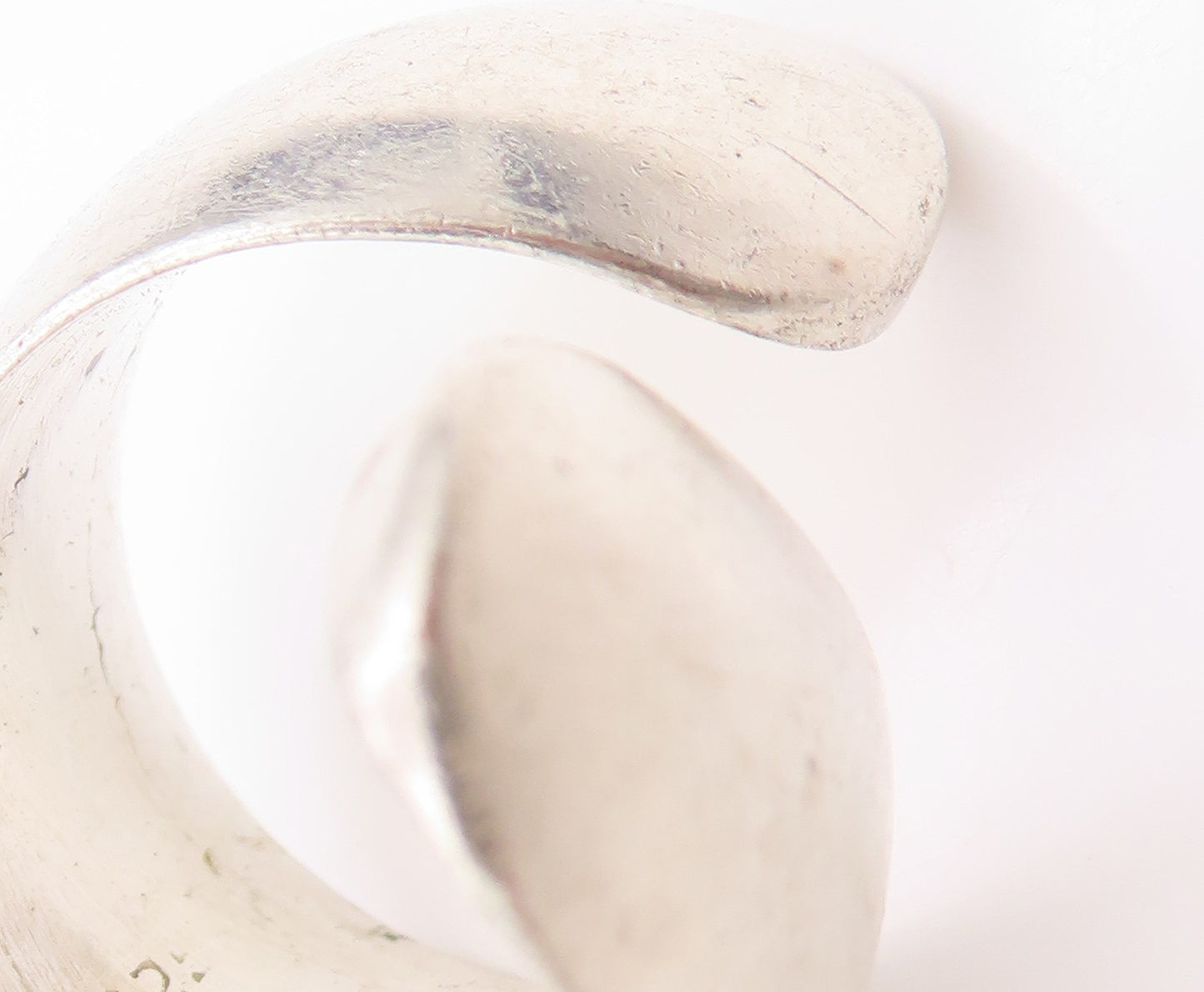 925 Sterling Silver Vintage Ring Minimalist Spiral Wrap Band  Sz 7.5  RG34512