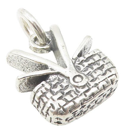 925 Sterling Silver  Vintage Petite Shiny Picnic Basket Motif Pendant  PT9341