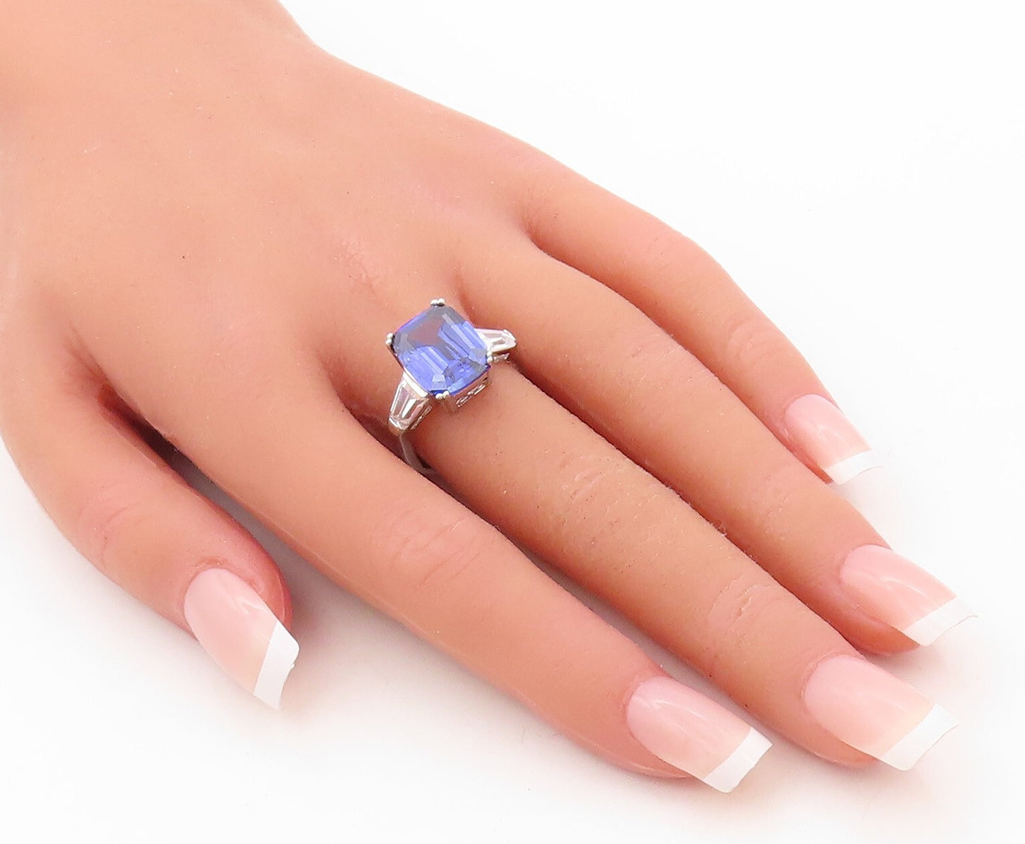 925 Sterling Silver Vintage Ring Rectangle Sapphire & CZ  Sz 7  RG30688