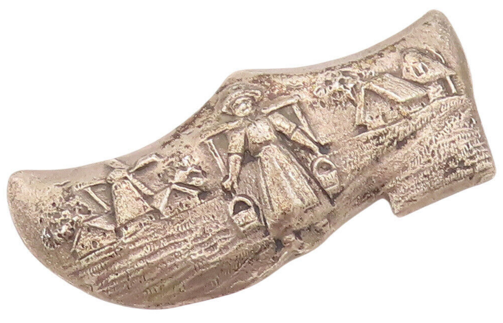 925 Sterling Silver Vintage Brooch Pin Solid Carved Village Landscape  BP10897