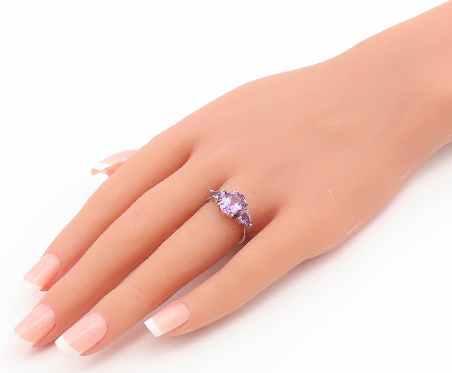 925 Sterling Silver Vintage Ring Elegant Three Stone Amethyst Band Sz 7 RG36815