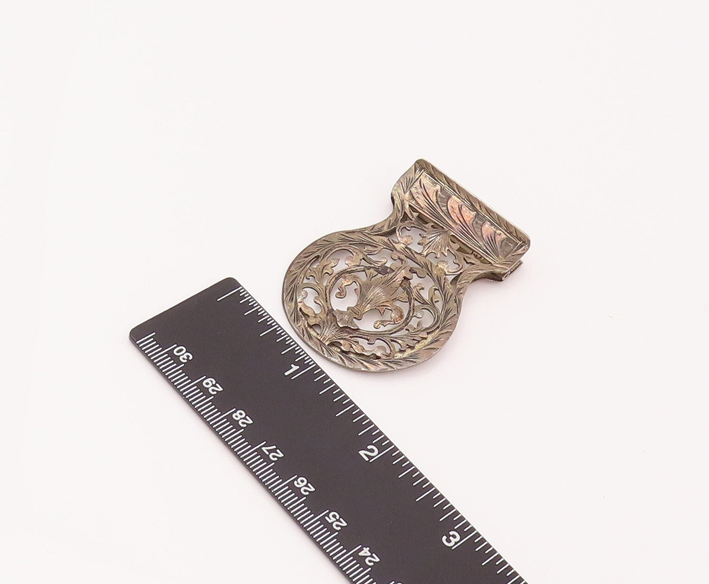 925 Sterling Silver  Vintage Antique Swirly Carved Cutout Cloth Clip  TR3508