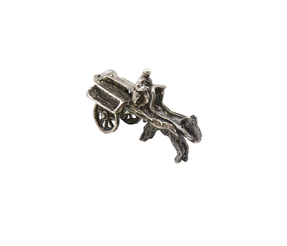 925 Sterling Silver  Vintage Petite Dark Tone Horse & Carriage Pendant  PT6974
