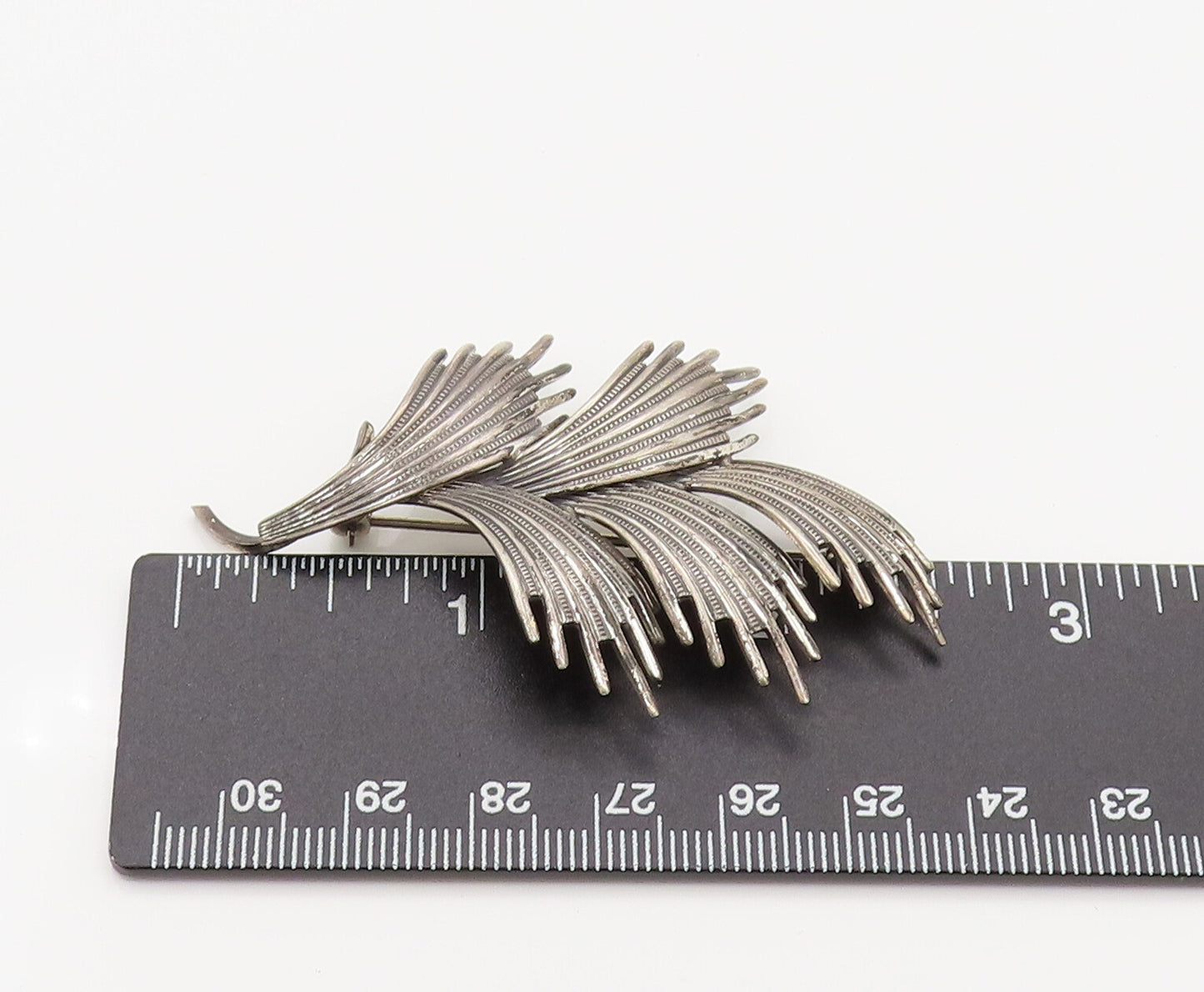 DANECRAFT 925 Sterling Silver Vintage Plant Leaves Motif Brooch Pin BP10178
