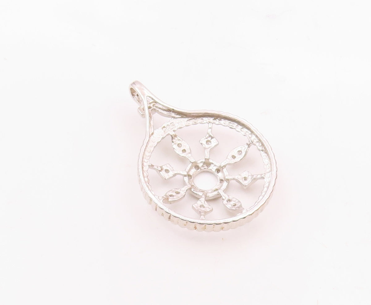925 Sterling Silver  Vintage Genuine Diamonds Snowflake Motif Pendant  PT19468