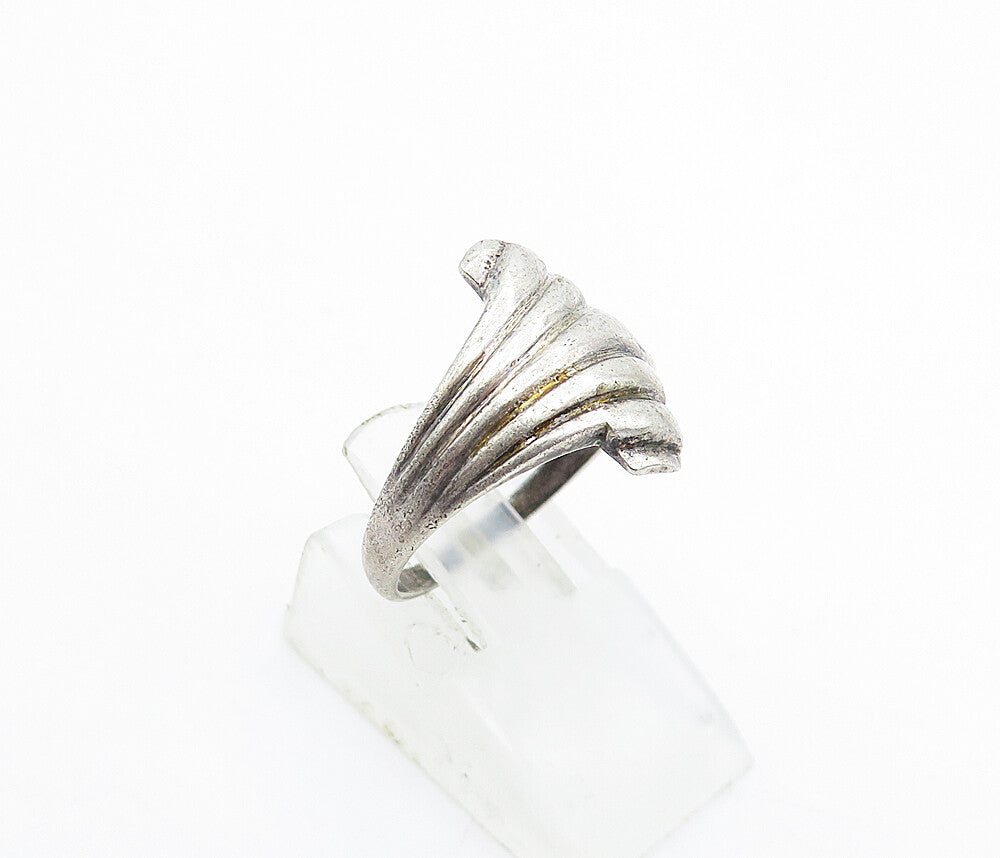 925 Sterling Silver  Vintage Dark Tone Fluted Design Band Ring Sz 7  RG4122