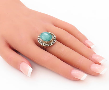 925 Sterling Silver Vintage Ring Oval Green Gemstone Beaded Frame Sz 8.5 RG30757