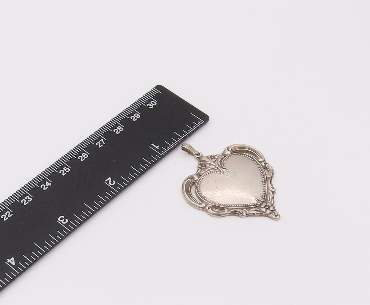 TOWLE 925 Sterling Silver  Vintage 1976 Floral Swirl Love Heat Pendant PT22177