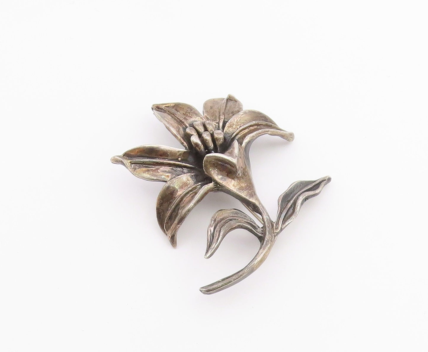 925 Sterling Silver  Vintage Dark Tone Single Flower Motif Brooch Pin  BP9288