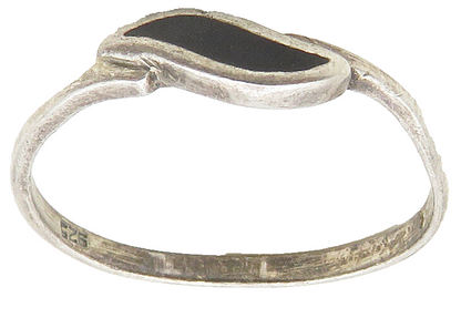 925 Sterling Silver  Vintage Inlaid Black Onyx Smooth Band Ring Sz 8  RG15591