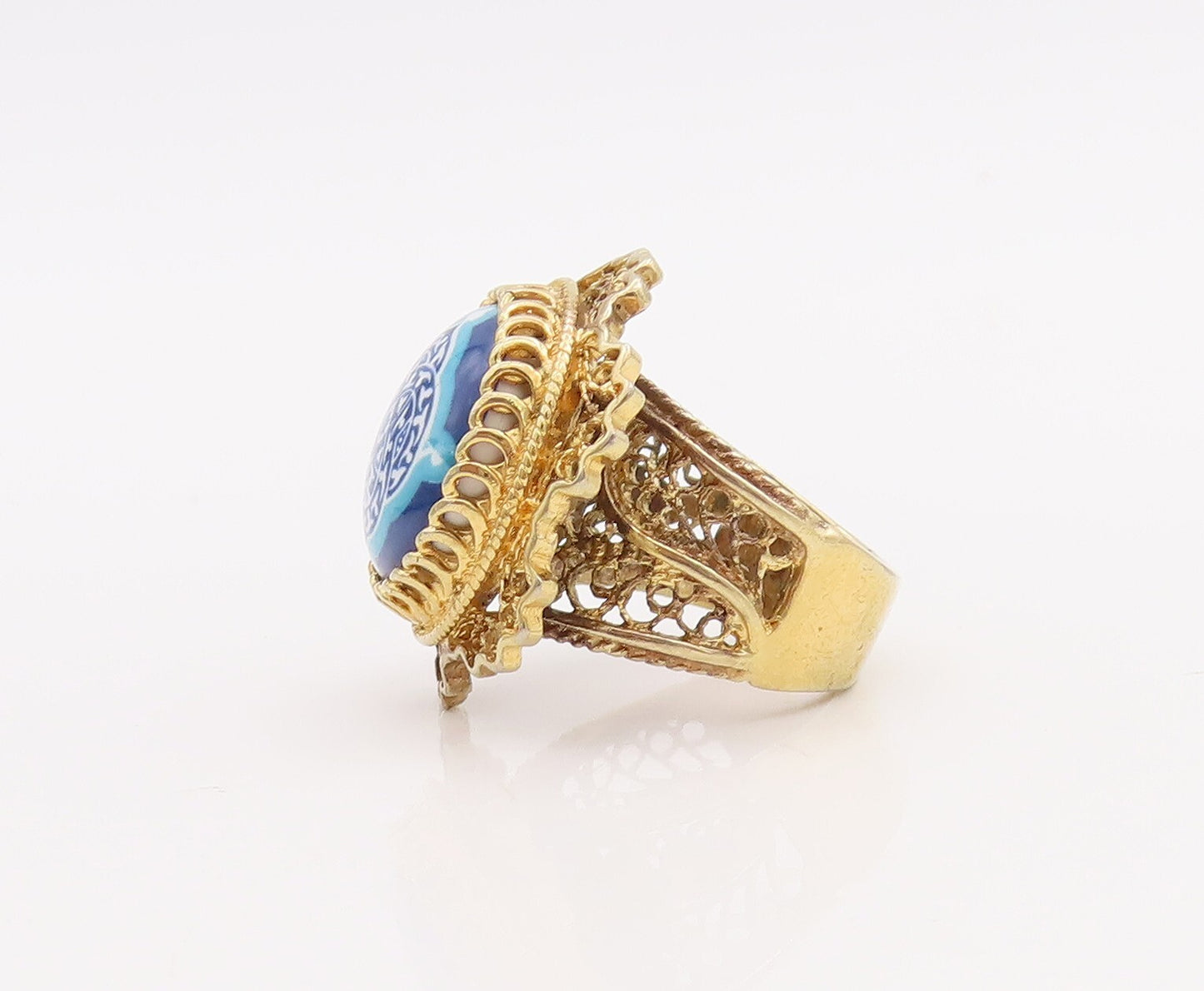 925 Sterling Silver Vintage Ring Gold Plated Enameled Floral Carved Sz 6 RG28865