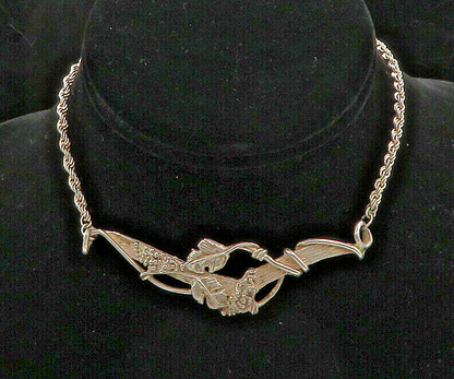 925 Sterling Silver  Vintage Floral Leaf Vine Twist Chain Necklace  NE3227