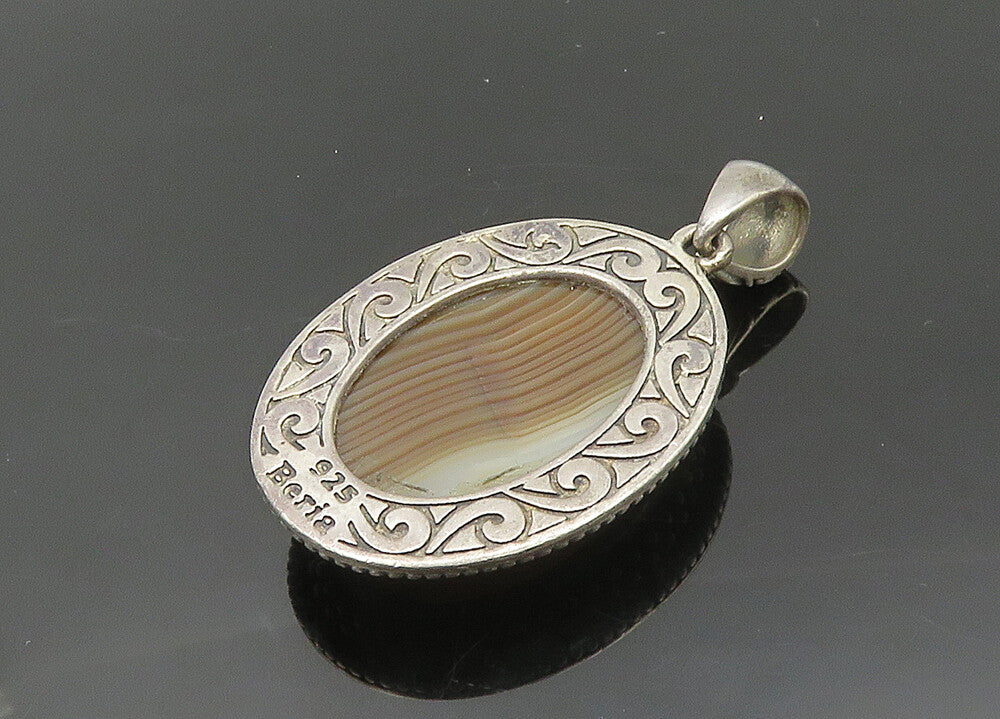 BERIA 925 Sterling Silver  Vintage Agate Swirl Etched Border Pendant  PT16111