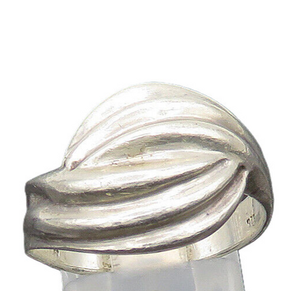 925 Sterling Silver  Vintage Shiny Fluted Bypass Style Band Ring Sz 9  RG20901