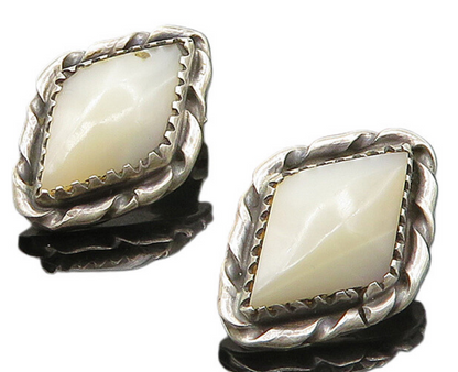 NAVAJO 925 Silver   Vintage Mother Of Pearl Non Pierce Earrings  EG10197