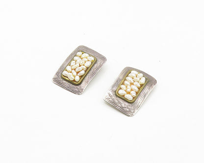 DESIGNER 925 Silver   Vintage Petite Baroque Pearls Non Pierce Earrings EG8994