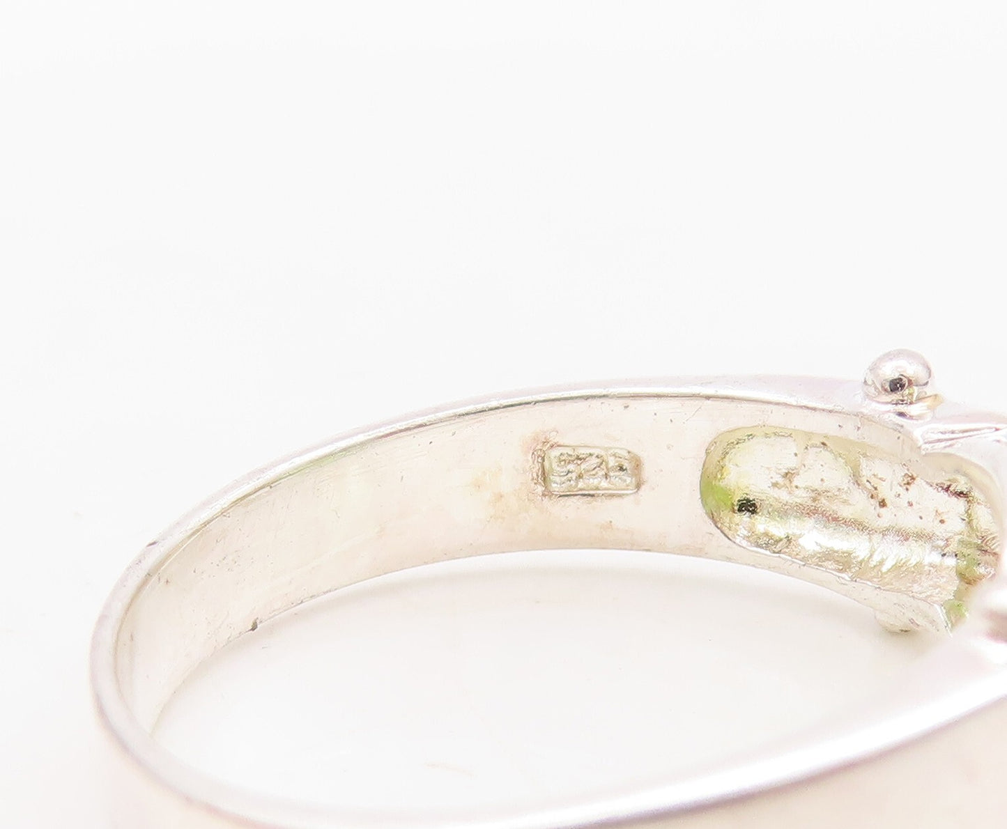 925 Sterling Silver Vintage Ring Hinged Oval Cut Peridot  Sz 7.5  RG31133