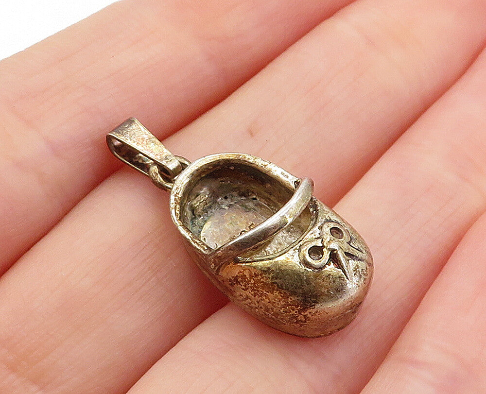 925 Sterling Silver  Vintage Petite Dark Tone Ribbon Shoe Motif Pendant PT3935