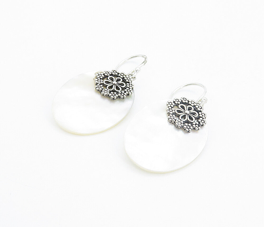 925 Sterling Silver  Mother Of Pearl Floral Detail Oval Dangle Earrings EG3313