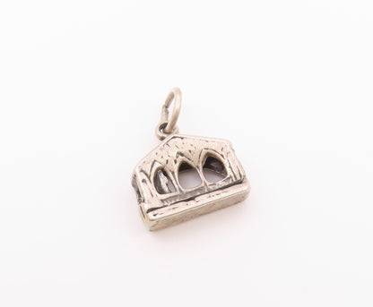 925 Sterling Silver  Vintage Open Barn House With Wide Windows Pendant PT20519