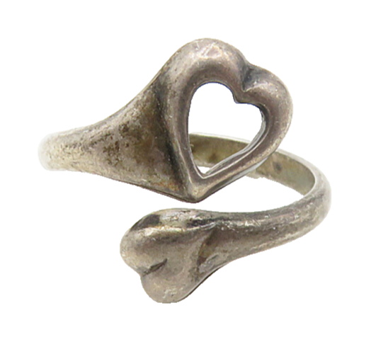 925 Sterling Silver  Vintage Dark Tone Love Heart Bypass Ring Sz 4  RG8824