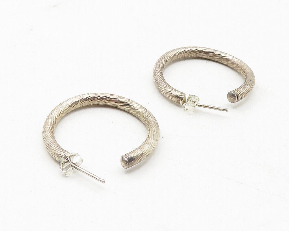 925 Sterling Silver  Vintage Shiny Etched Detail Round JHoop Earrings  EG6277