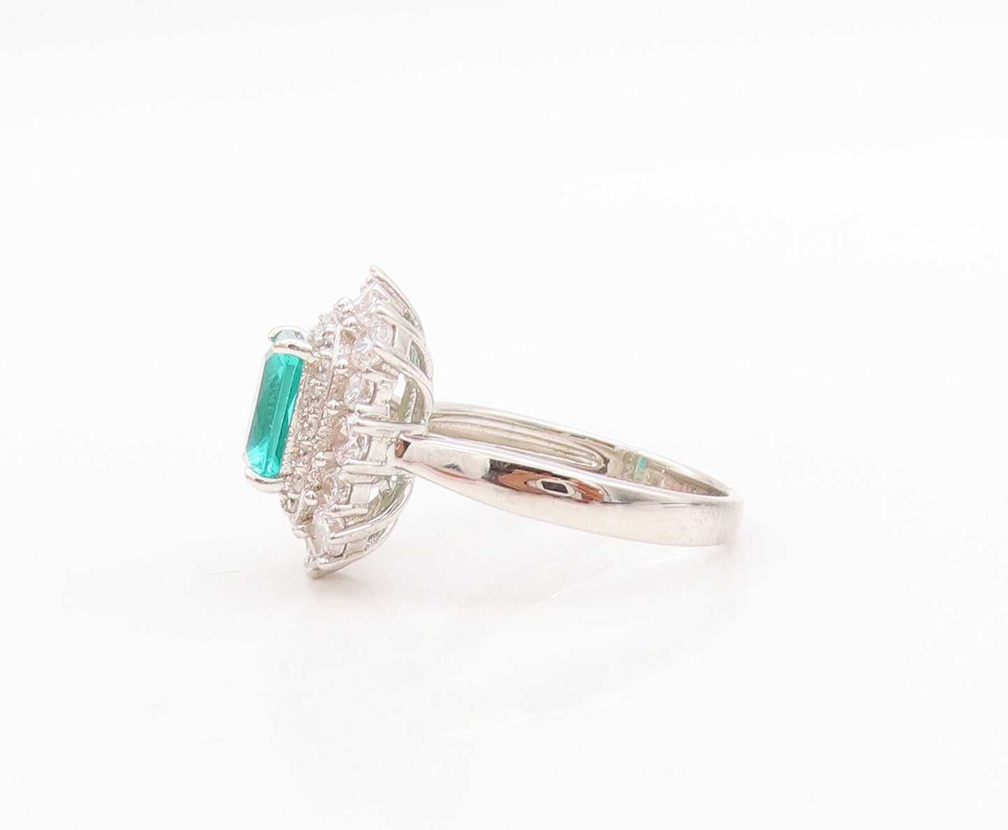 925 Sterling Silver Vintage Ring Rectangle Cut Two Tone CZ  Sz 7  RG29591