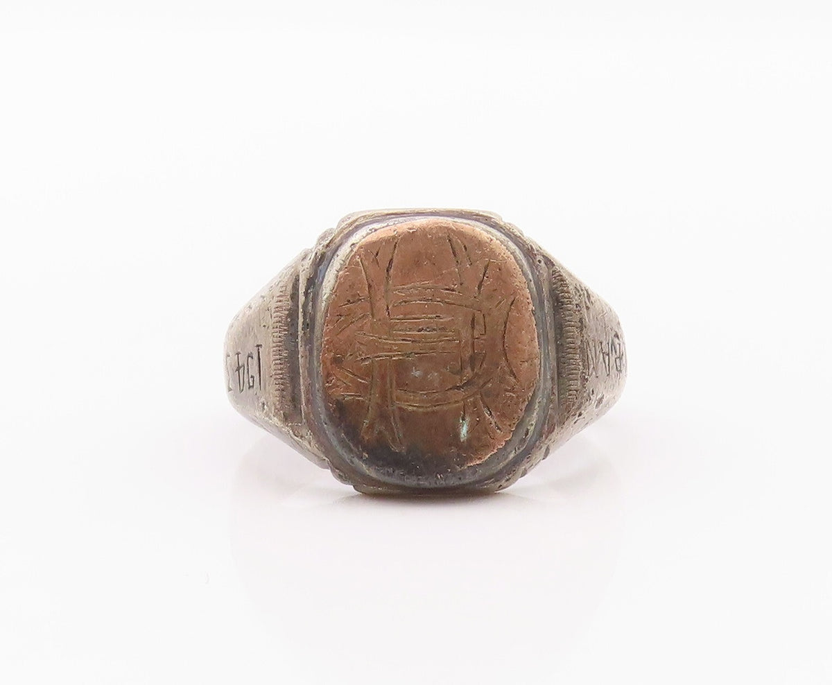 925 Sterling Silver Vintage Ring 1943 Antique Dark Tone Etched  SZ 8.5  RG32098
