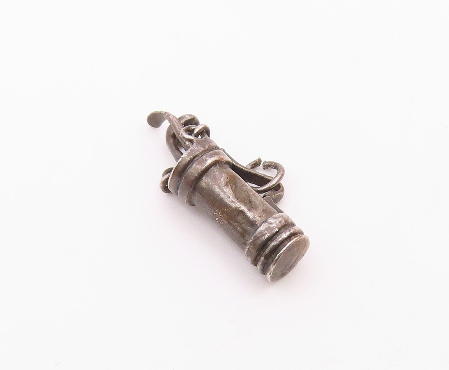 925 Sterling Silver  Vintage Petite Bag Of Golf Clubs Sports Pendant  PT17398